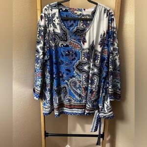 Cato | Size 26/28W | Tie on left side of blouse